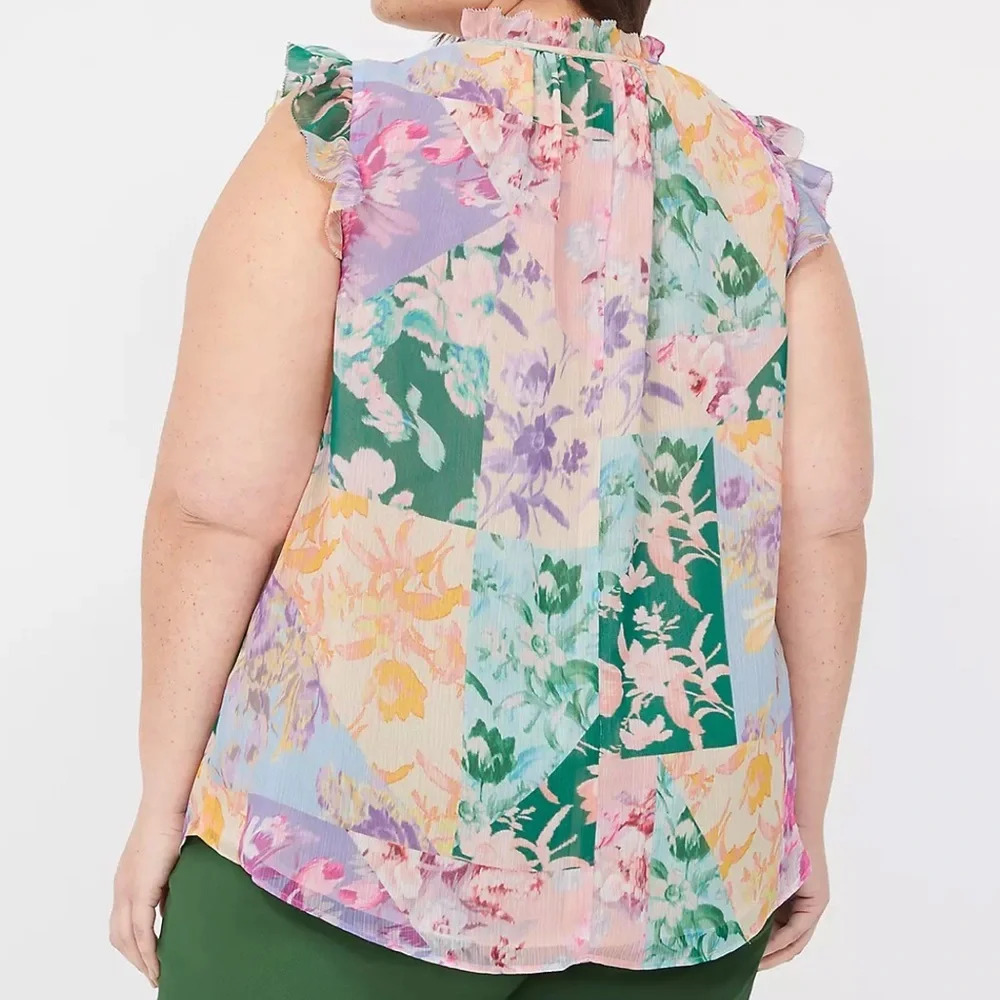 Lane Bryant Floral Patchwork Pastel Top Size 26 NWT - Picture 2 of 7